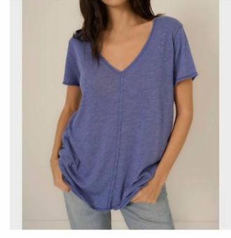 Bloomingdale's Wearever Tee In Blue Sapphire