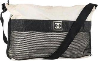 Chanel Pre-owned Cross Body Bags, female, Black, Size: ONE SIZE Pre-owned Vintage Nylon Shoulder Bag