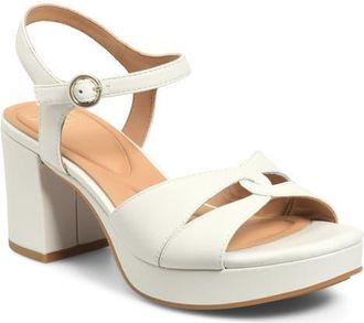 S&ouml;fft Lucille Ankle Strap Platform Sandal in Off White at Nordstrom, Size 8.5