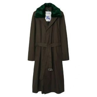 Burberry Otter Short Lambeth Car Coat, Brand Size 48 (US Size 38)