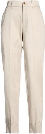 Berwich WOMAN IN BERWICH