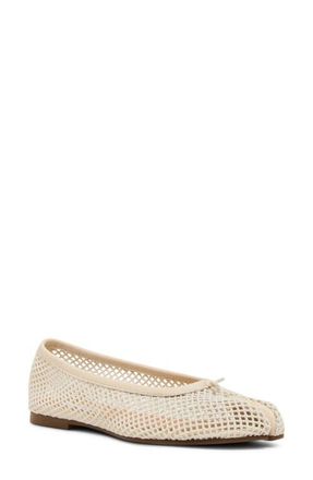 Steve Madden Calico Split Toe Ballet Flat in Bone at Nordstrom, Size 9.5