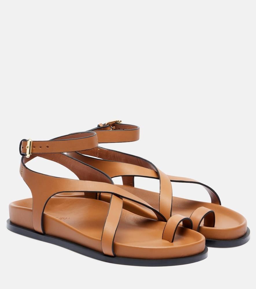 シューズ・サンダルその他 A.EMERY Woman Flat sandals Brown 242262 SIENNASUEDE A.Emery: Brown Leather Sandals now up to −41% | Stylight