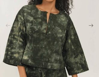 Something Navy Birdie Corduroy Top In Army Tie Dye