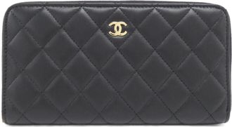 Chanel Black Bordeaux Leather Long Wallet (Bi-Fold) (Pre-Owned)