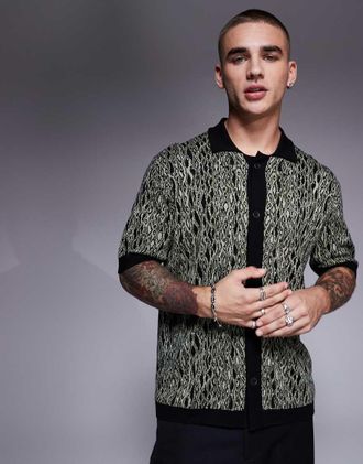 HUGO BOSS HUGO Red - Sgeo - Polo a maniche corte verde chiaro con motivo effetto pelle di serpente e chiusura con bottoni