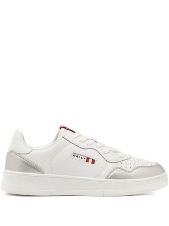 Bally perforated jasper leather sneakers - women - Calf Leather/Leather/Rubber - 39 - White