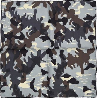 Tom Ford Lichtgrijs Zijden Zakdoek met Camouflageprint - Heren - Zijden sjaals - Veelkleurig - ONE Size - Accessoires