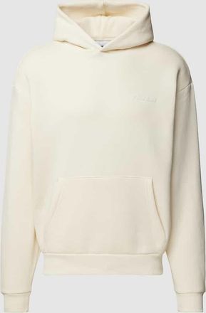 Review Hoodie mit Label-Applikation in Ecru, Gr&ouml;&szlig;e S