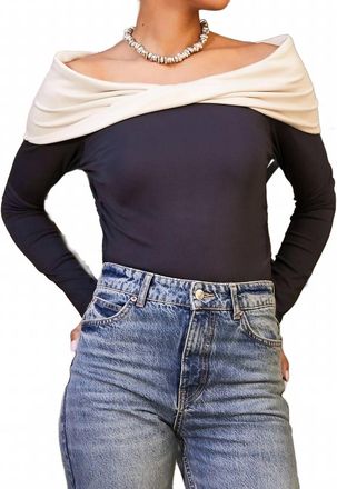 Fifteen Twenty Jillian Off-The-Shoulder Top In Granite