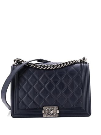 Chanel Boy Flap Bag Quilted Lambskin Old Medium shoulder bag - Blauw