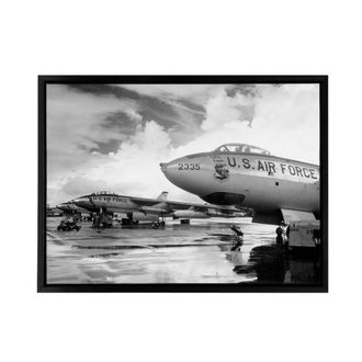 Artery8 USAF 1950 B 47 Stratojet Bomber Aircraft Framed Canvas Wall Art Print in Grey | Size: W24 x H32