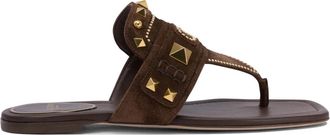 Valentino Garavani Bruine Sandalen met Stud Detail - Dames - Slippers - Bruin - 36 EU - Leer - Schoenen