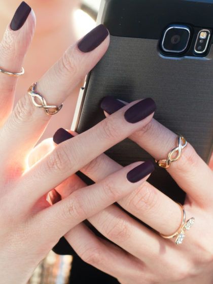 Diese Nagellack Farben lassen deinen Look teurer aussehen