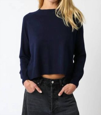 Olivaceous Leann Classic Lightweight Sweater In Navy