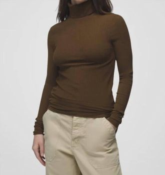 Prana Foundation Rib Turtleneck Tee In Rich Earth Heather
