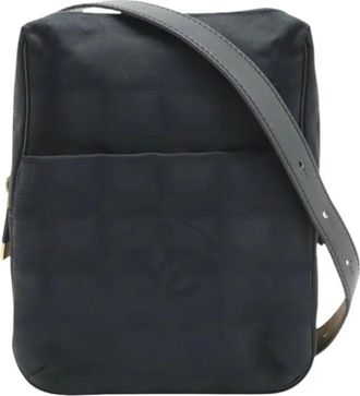 Chanel Pre-owned Cross Body Bags, female, Black, Size: ONE SIZE Pre-owned Nylon Pochette Shoulder Bag