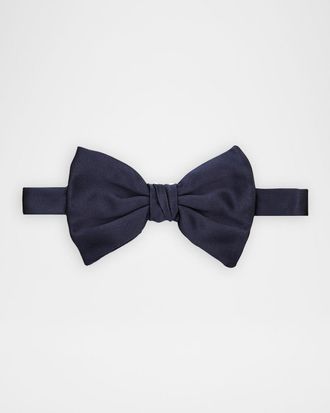 Giorgio Armani Men & apos;s Silk Pre-Tied Bowtie