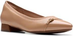 Clarks Natalyn Dusk Flat in Beige Leather at Nordstrom Rack, Size 8.5