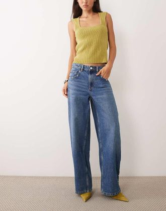 Mango jeans dritti con borchie laterali in blu medio