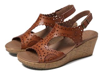 Skechers Beverlee - Easy To Adore Womens Shoes Luggage : 5.5 B - Medium