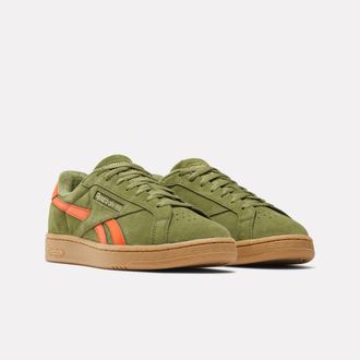 Reebok Classic Sneaker REEBOK CLASSIC CLUB C GROUNDS UK, Damen, Gr. 36,5, deepolive, pumporange, gum, Leder, Synthetik, Schuhe Sneaker