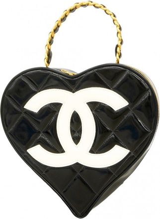 Chanel Black Patent Leather Vanity Bag (Pre-Owned)