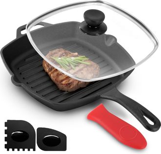 MegaChef 10.4 Inch Pre-Seasoned Cast Iron Griddle with Tempered Glass Lid