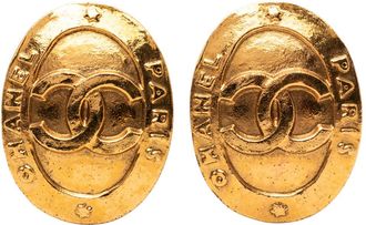 Chanel Voorheen Eigendom Gouden Vergulde Cc Ovale Clip-Oorbellen