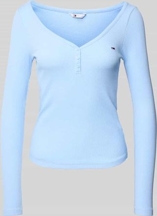 Tommy Jeans Slim Fit Langarmshirt aus Baumwoll-Mix in Hellblau, Größe M