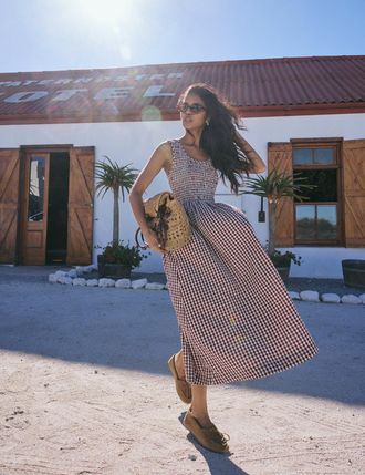 Nobody's Child Burgundy Gingham Shirred Kinsley Midi Dress