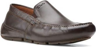 Clarks Markman Plain Leather Loafer in Dark Brown Leather at Nordstrom Rack, Size 10.5