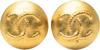 Chanel Tweedekans Cc Goudkleurige Clip-On Oorbellen