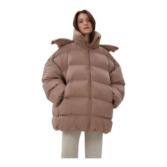 Estro & Luminara Winter Jackets, female, Brown, Size: XS Womens Light Brown Oversized Quilted Puffer Jacket with a High Collar Estro Er00113903