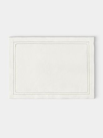 Volga Linen Botanical Double Hem-Stitch Linen Placemats (Set of 6)
