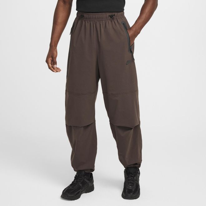 Nike Pantalon oversize tisse Nike Tech pour homme Marron des 87 99 sur Stylight