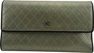 Chanel Silver Leather Long Wallet (Bi-Fold) (Pre-Owned)