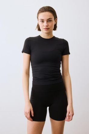 H&M Softmove pocket bike shorts in Black at Nordstrom, Size Xx-Large