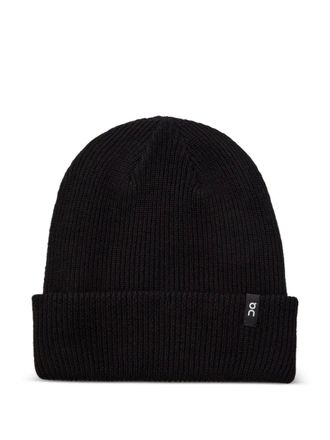 On Running logo-detail beanie hat - Nero