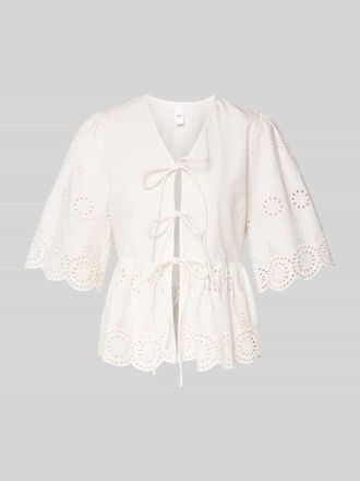 Vero Moda Regular Fit Bluse mit Lochstickereien Modell Cornelia in Weiss, Gr&ouml;&szlig;e 36