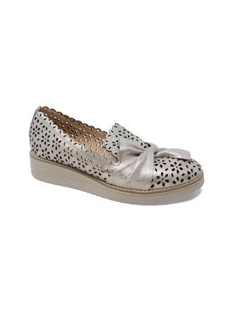 Django & Juliette Womens Omilla Slip-On Wedge Sandals In Beige And Gold-Vanilla Sole