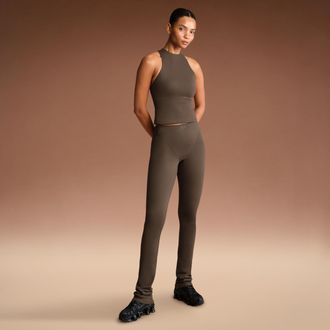 Nike Womens SKIMS Matte High-Waisted V-Panel Straight Leggings in Brown | PTLEG8619W-DSP
