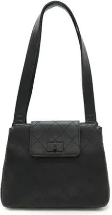 Chanel Pre-owned Shoulder Bags, female, Black, Size: ONE SIZE Pre-owned Leather Shoulder Bag