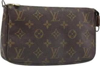 Louis Vuitton Pre-owned Clutches, female, Brown, Size: ONE SIZE Pre-owned Monogram Pouch