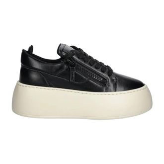 Giuseppe Zanotti Schoenen, Dames, Zwart, 40 EU, Leer, Alma Sneakers