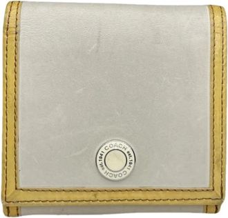 Coach Pre-owned Wallets, female, White, Size: ONE SIZE Pre-owned Leather Wallet