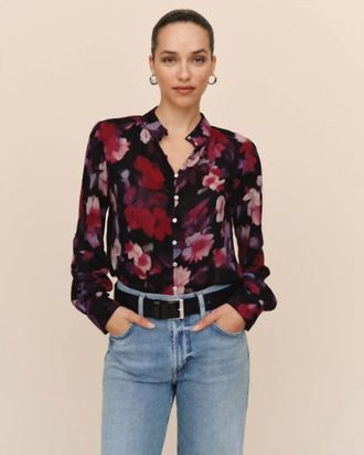 Bella Dahl Shirred Button Up Blouse In Berry Bloom Print