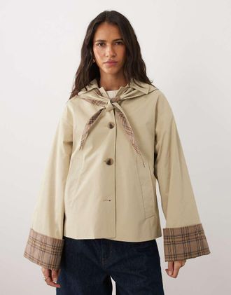 Vila trench corto con dettaglio foulard e bordi a quadri beige-Neutro