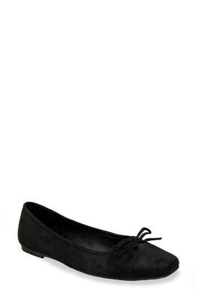 Chase + Chloe by Intouch Footwear Bow Ballet Flat in Black at Nordstrom Rack, Size 11