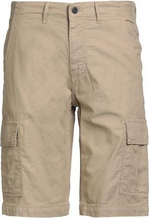 Guess Shorts & Bermuda Shorts